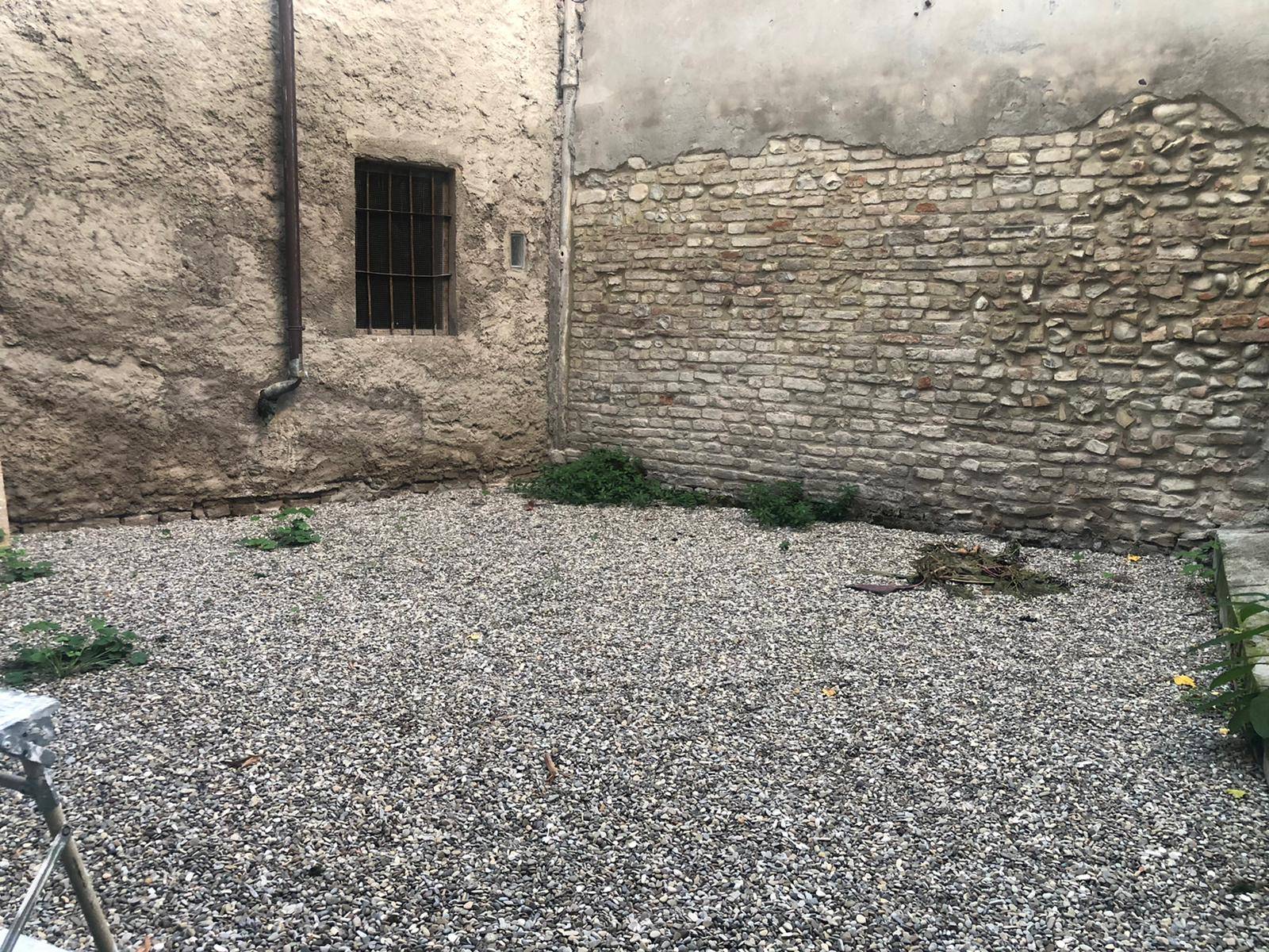 Appartamento in affitto a Parma, Oltretorrente