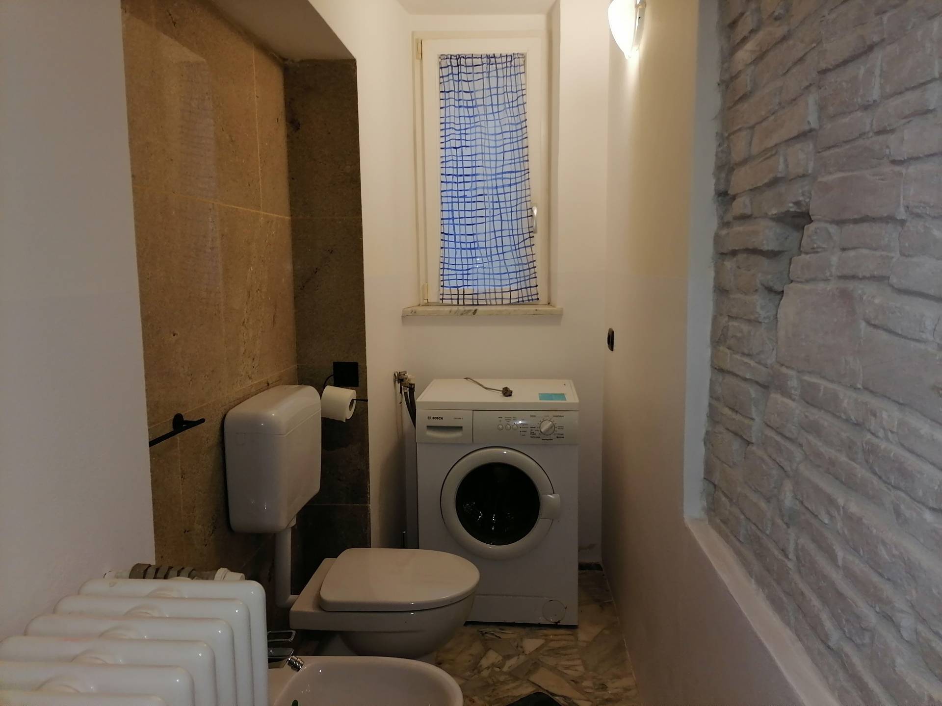 Appartamento in affitto a Parma, Oltretorrente