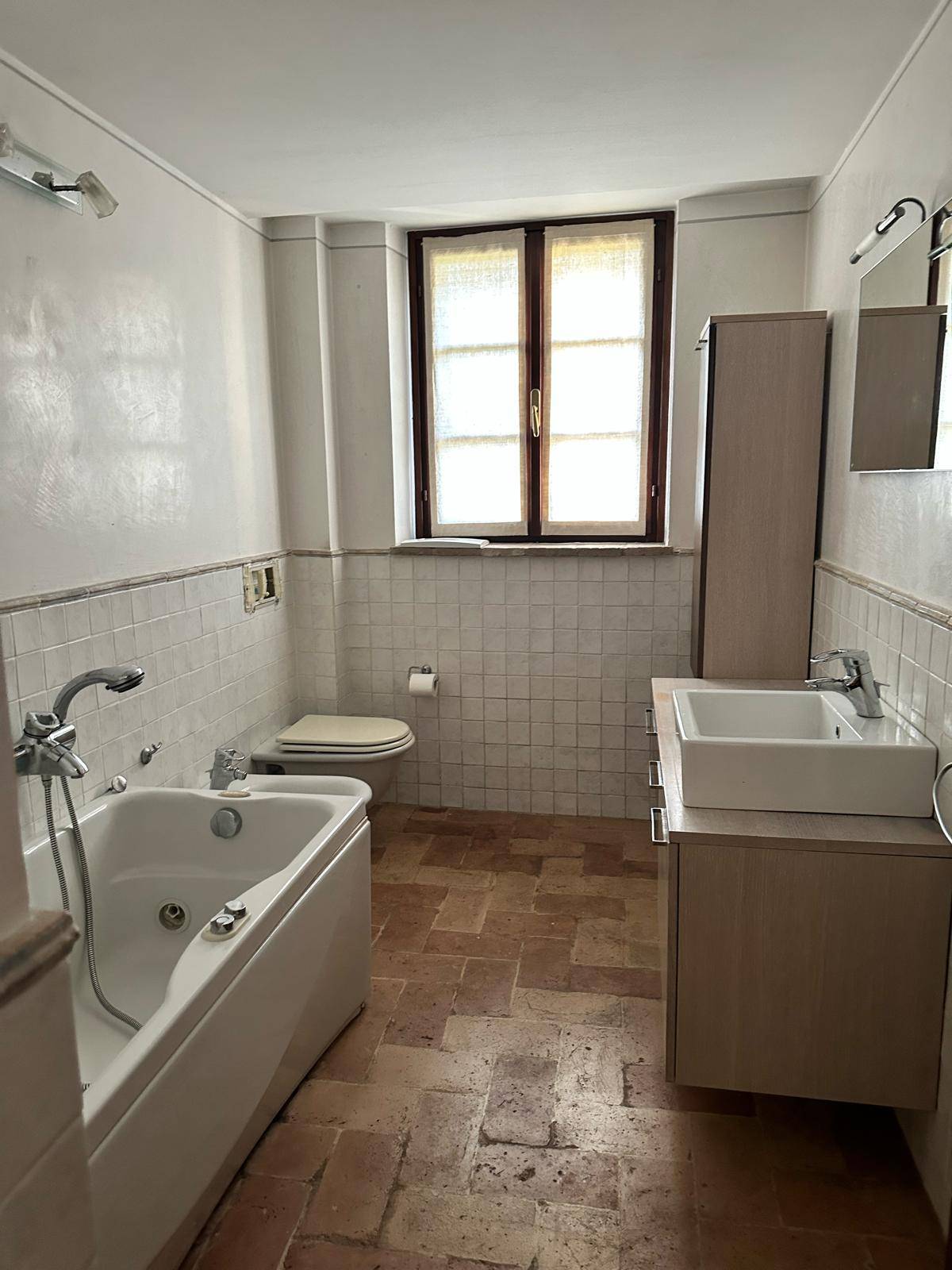 Rustico in affitto a Parma, Montebello