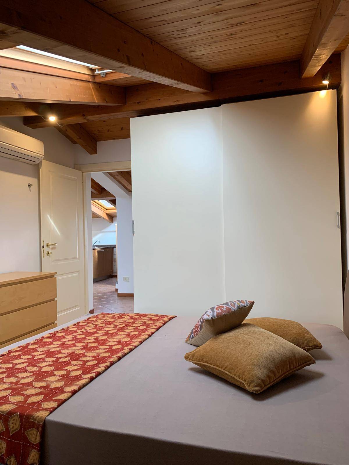 Appartamento in affitto a Parma, Centro storico