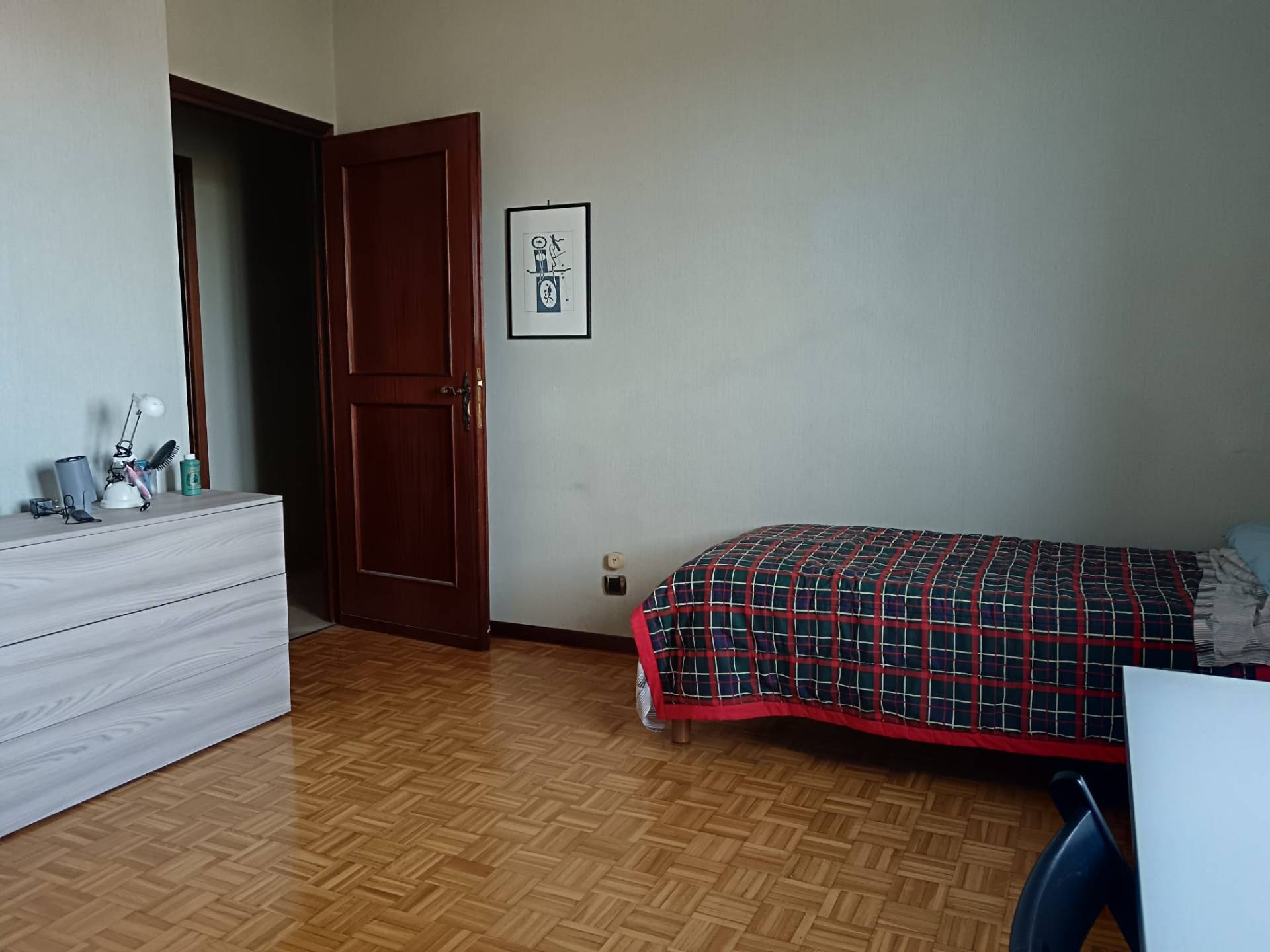 Appartamento in affitto a Parma, Montanara