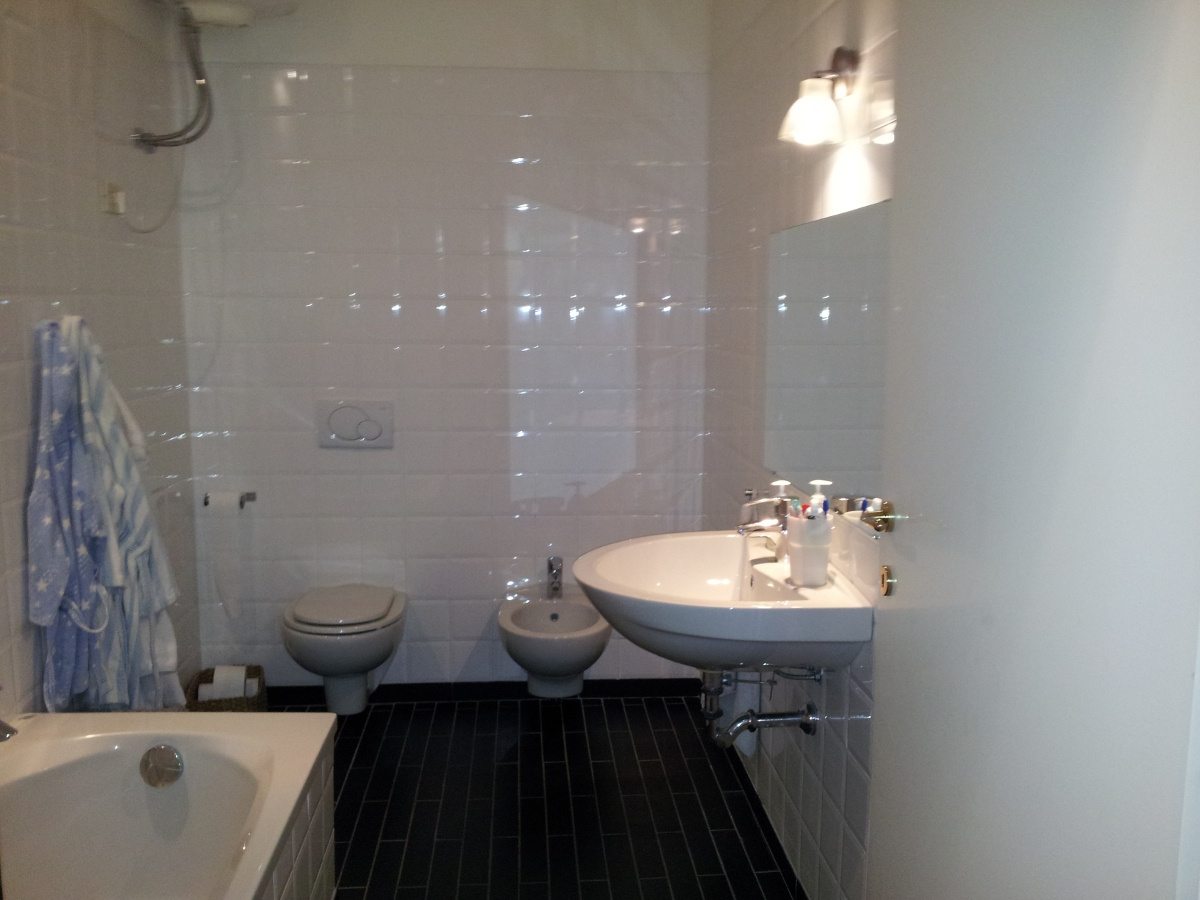 Appartamento in affitto a Parma, Centro storico