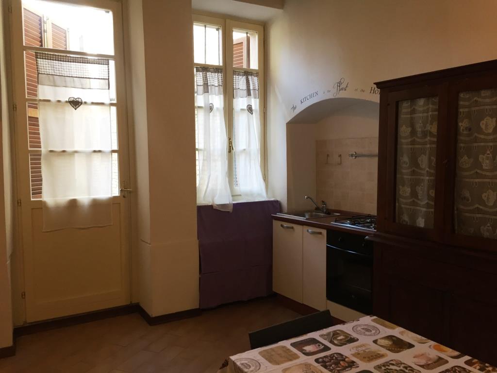 Appartamento in affitto a Parma, Centro storico