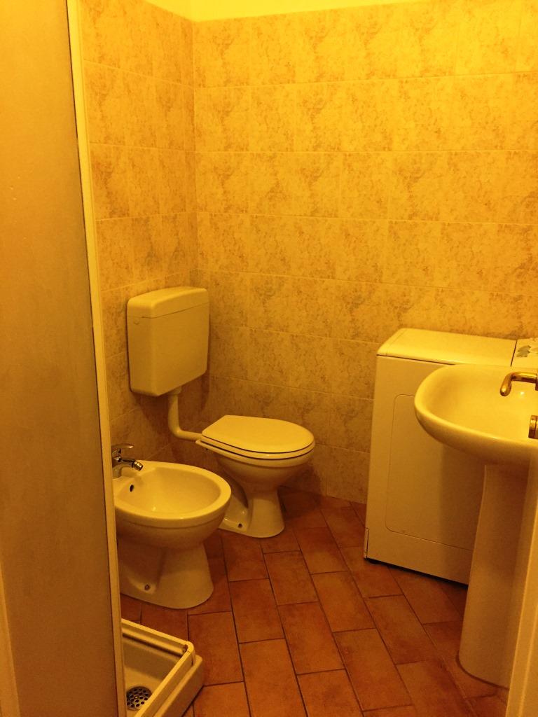 Appartamento in affitto a Parma, Centro storico