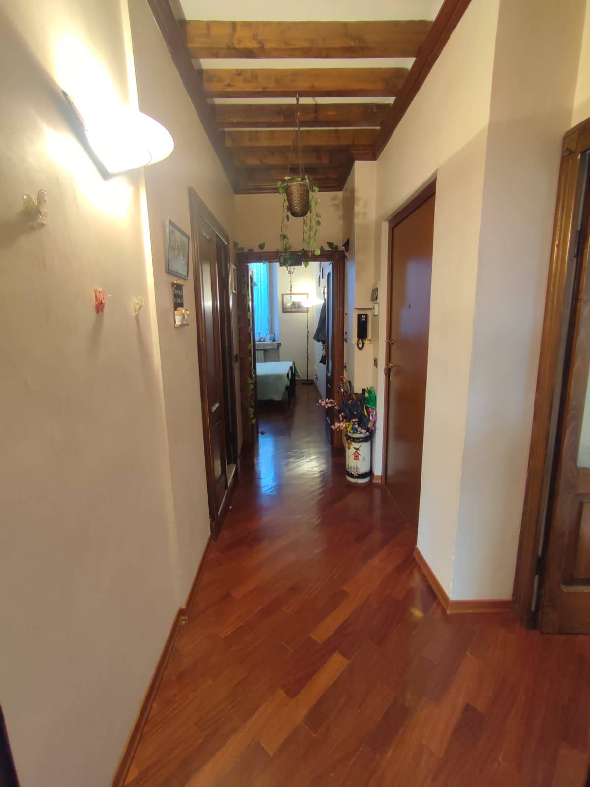 Appartamento in affitto a Parma, Centro storico