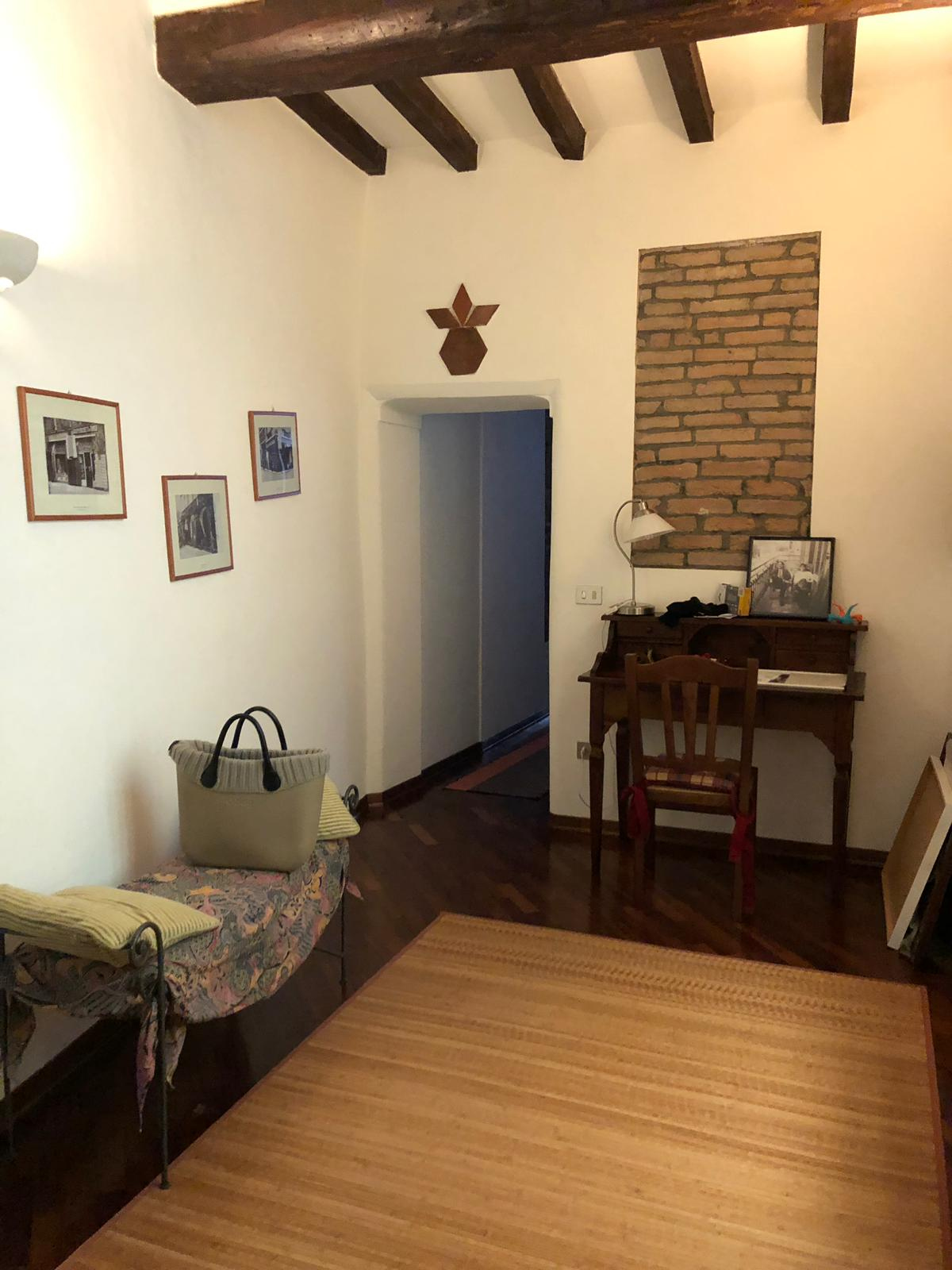 Appartamento in affitto a Parma, Oltretorrente