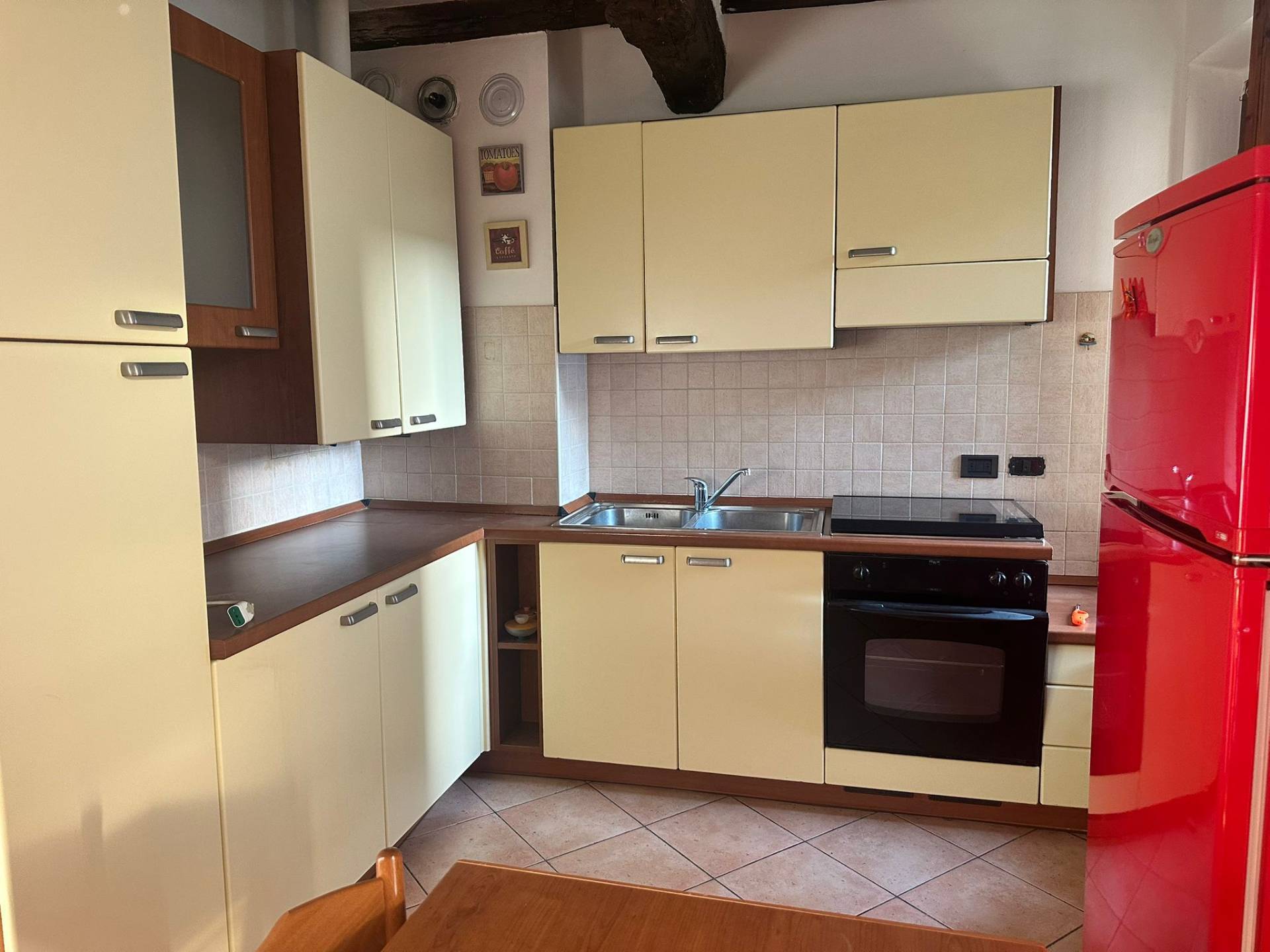Appartamento in affitto a Parma, Oltretorrente