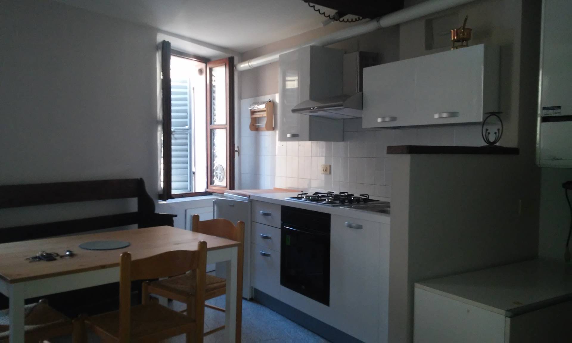 Appartamento in affitto a Parma, Centro storico