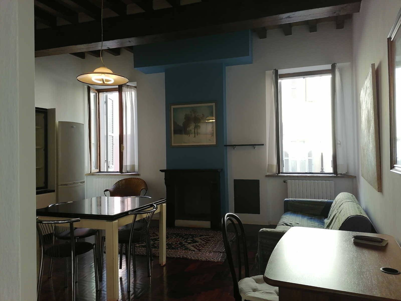 Appartamento in affitto a Parma, Centro storico