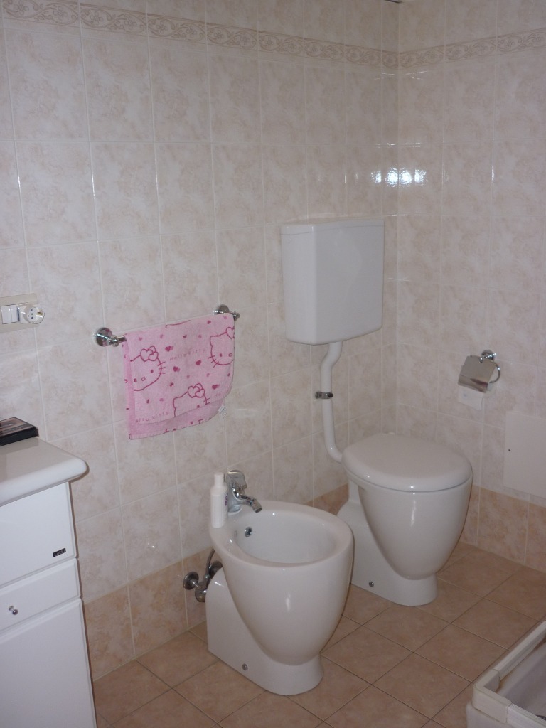 Appartamento in affitto a Parma, Centro storico