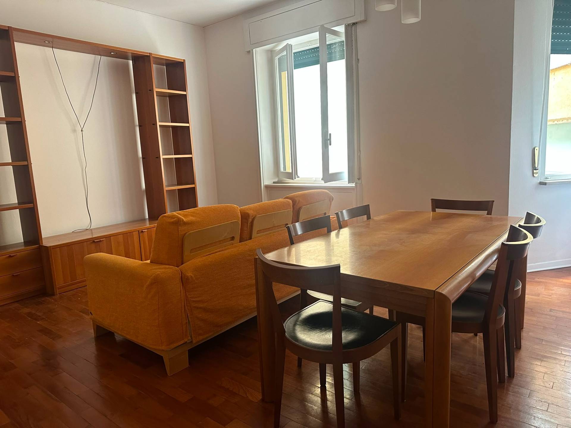 Appartamento in affitto a Parma, Centro storico