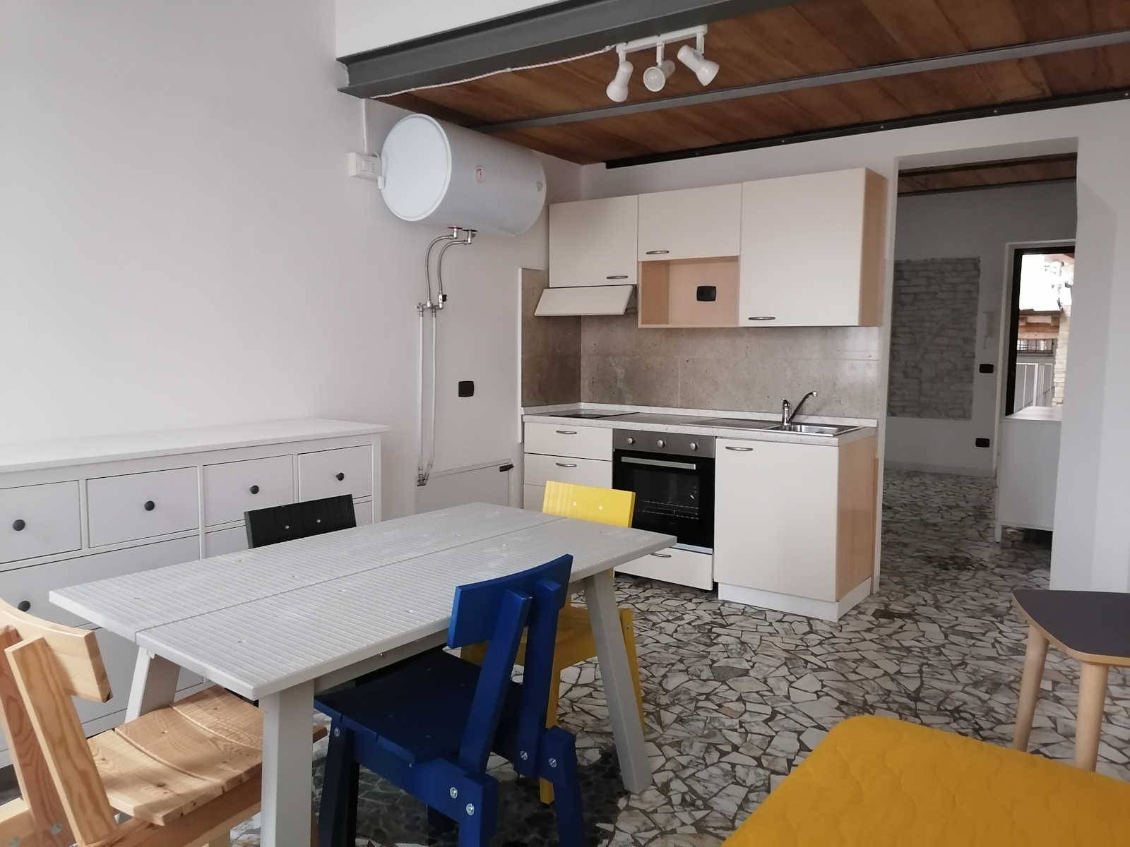 Appartamento in affitto a Parma, Oltretorrente