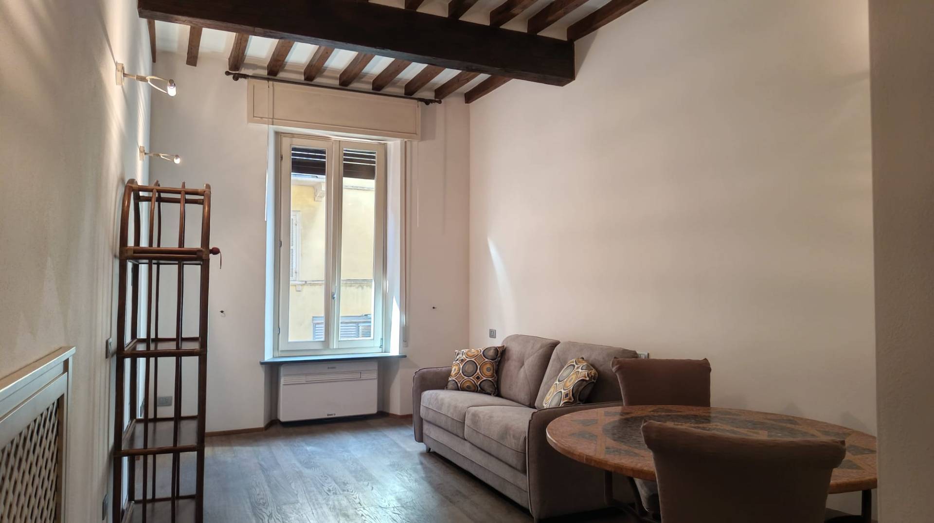 Appartamento in affitto a Parma, Centro storico