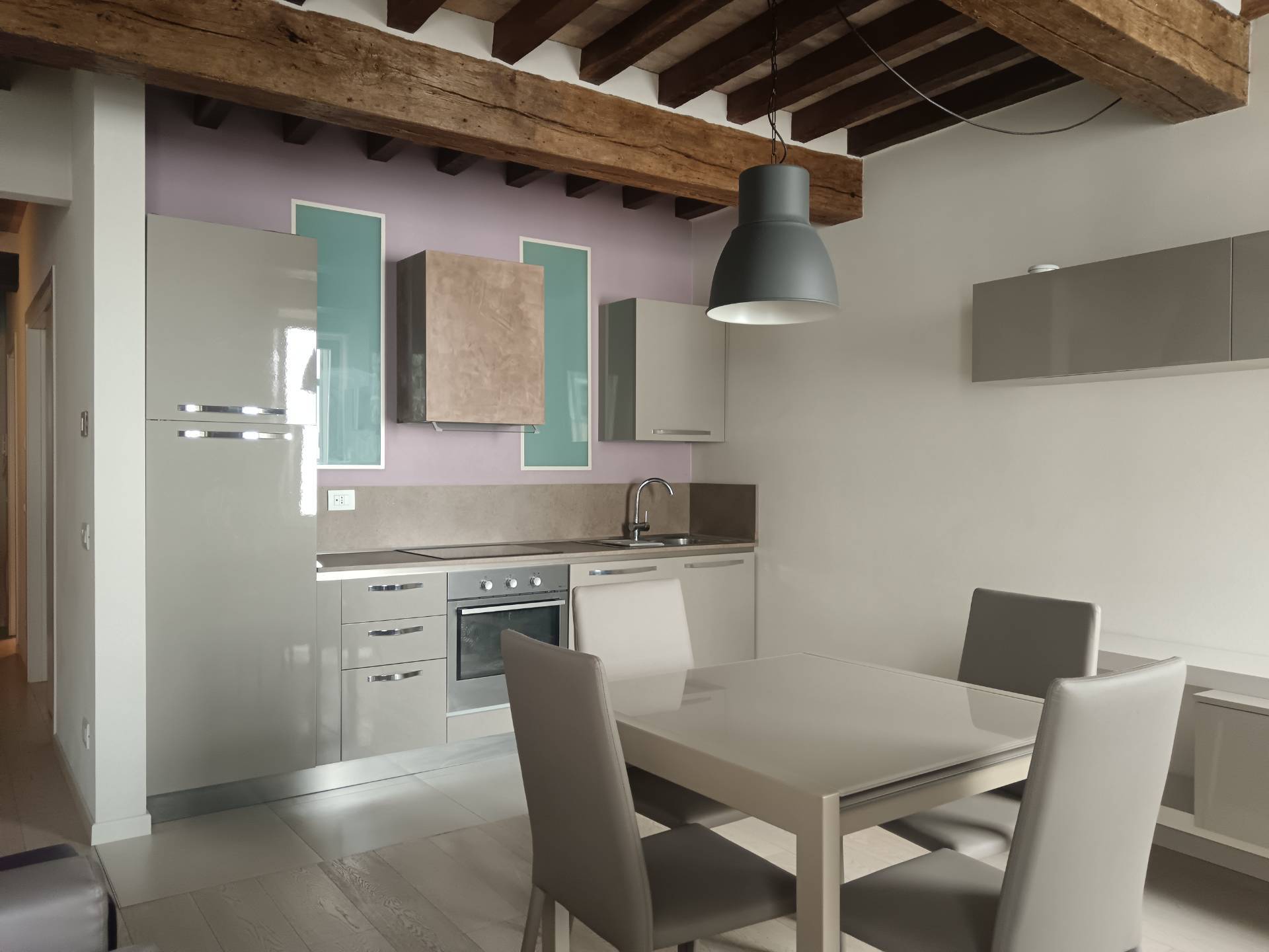 Appartamento in affitto a Parma, Centro storico