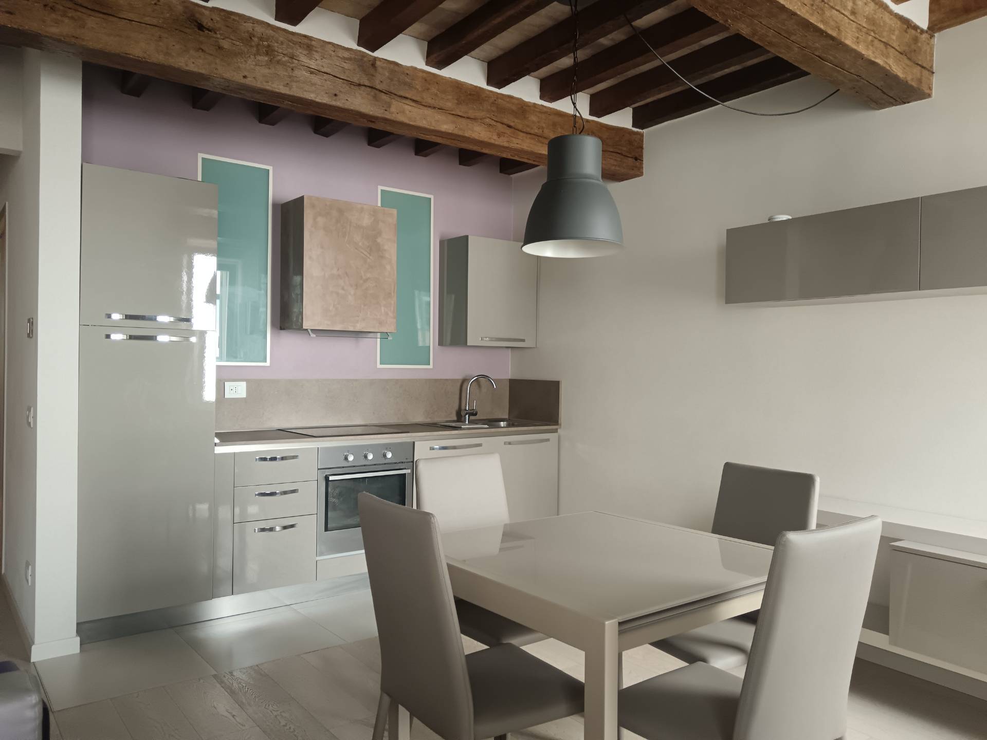 Appartamento in affitto a Parma, Centro storico