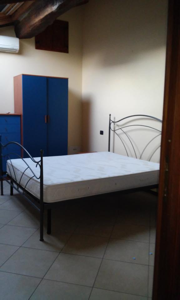 Appartamento in affitto a Parma, Centro storico