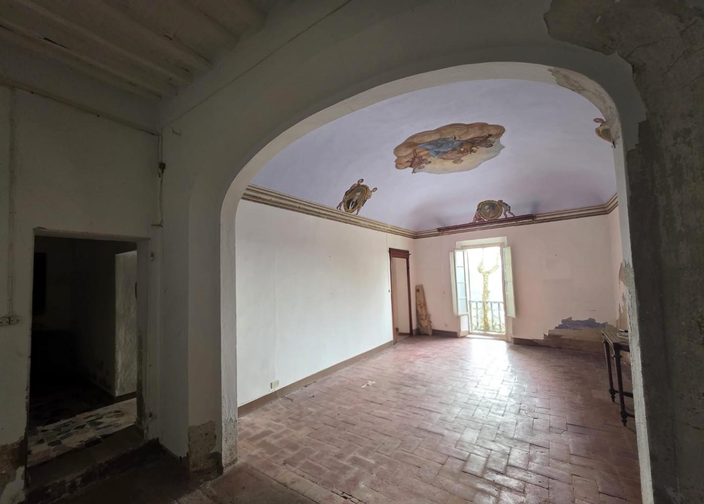 Stabile/Palazzo con terrazzi a San Miniato