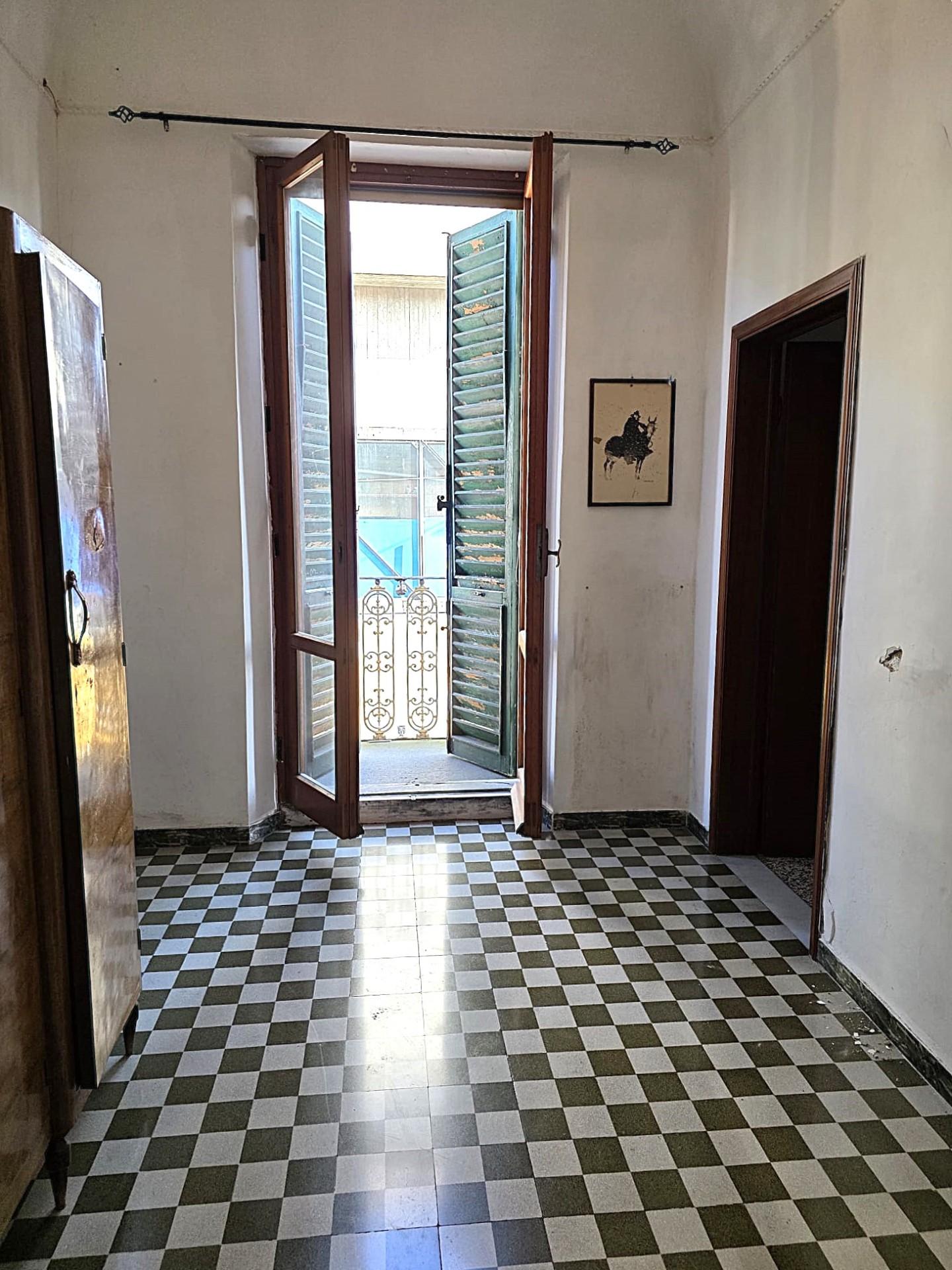 Quadrilocale con terrazzo a Fucecchio