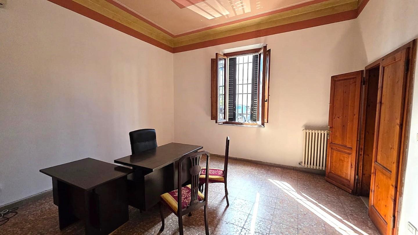 Ufficio in affitto a Santa Croce sull'Arno
