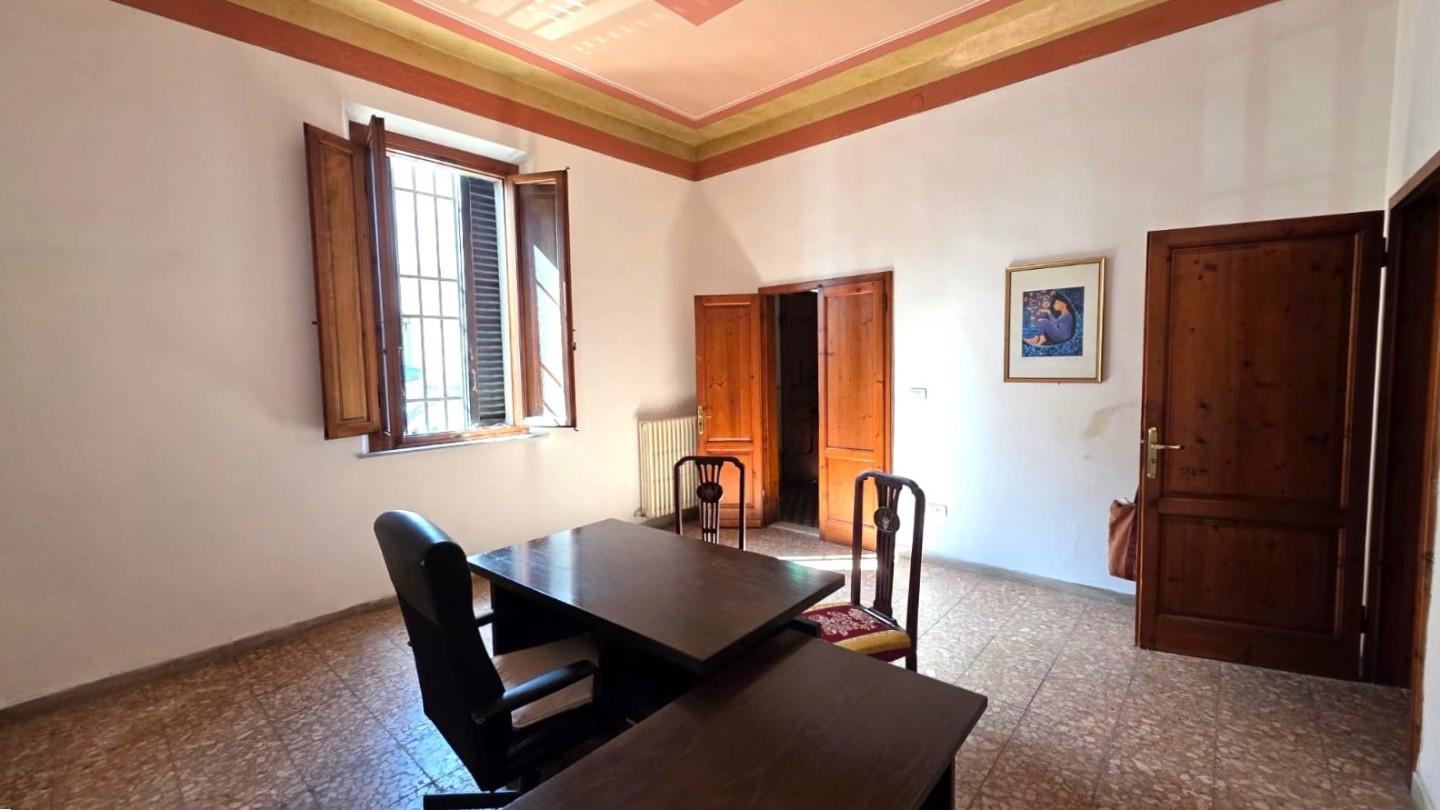 Ufficio in affitto a Santa Croce sull'Arno