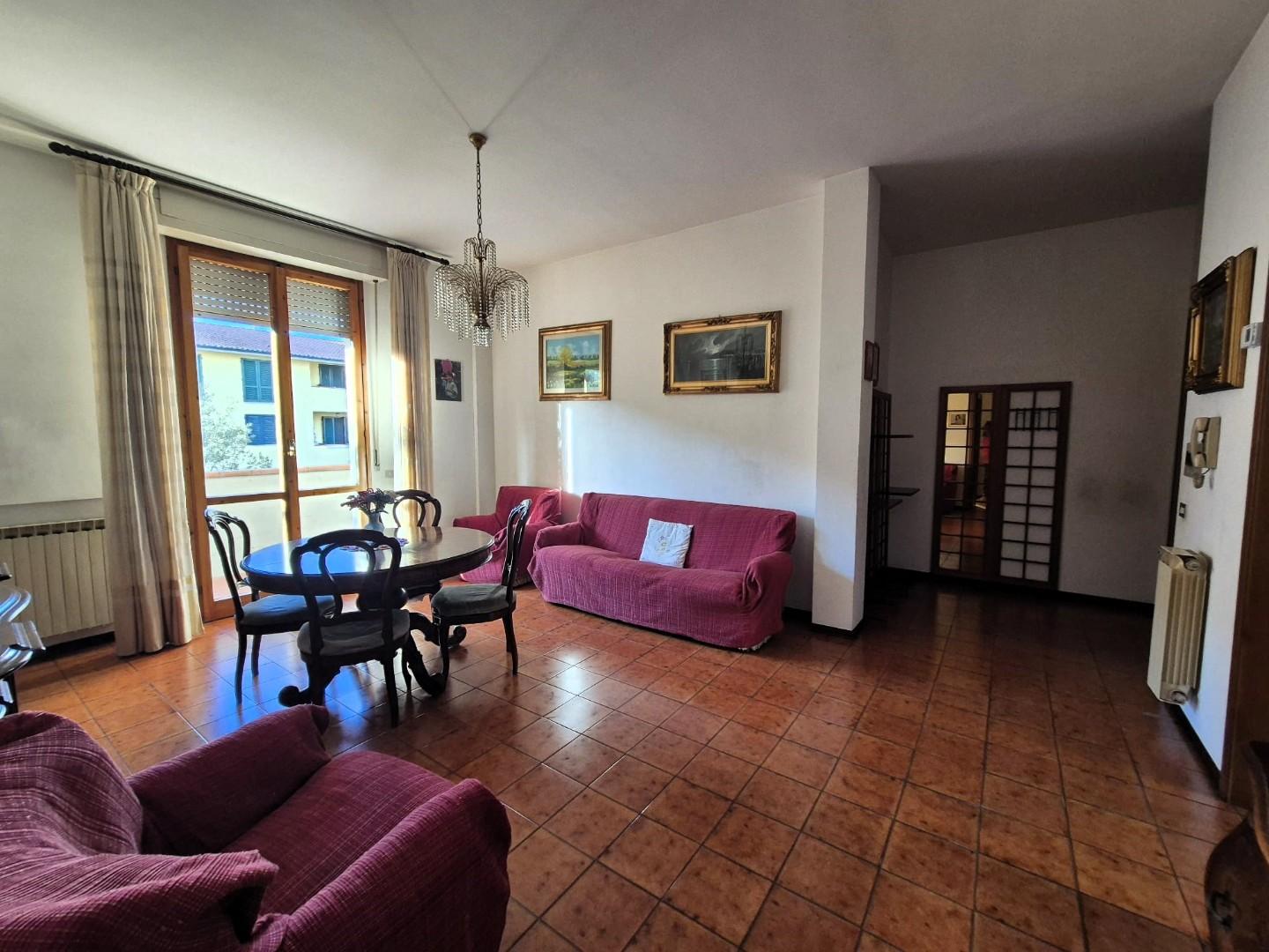 Appartamento con terrazzi a Santa Croce sull'Arno