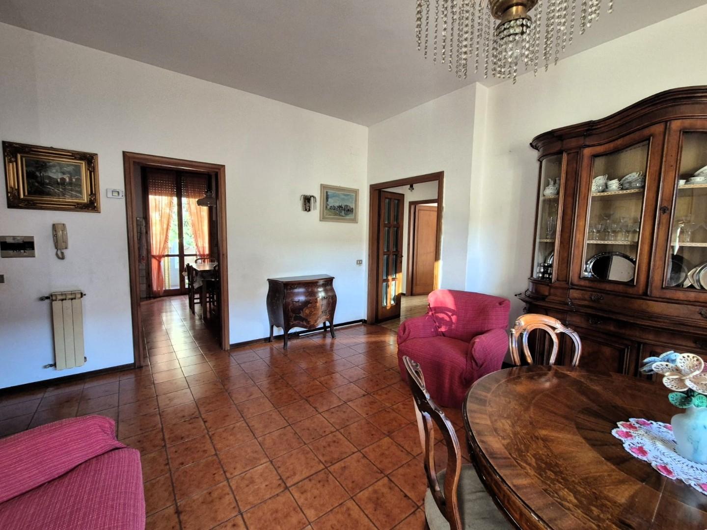 Appartamento con terrazzi a Santa Croce sull'Arno
