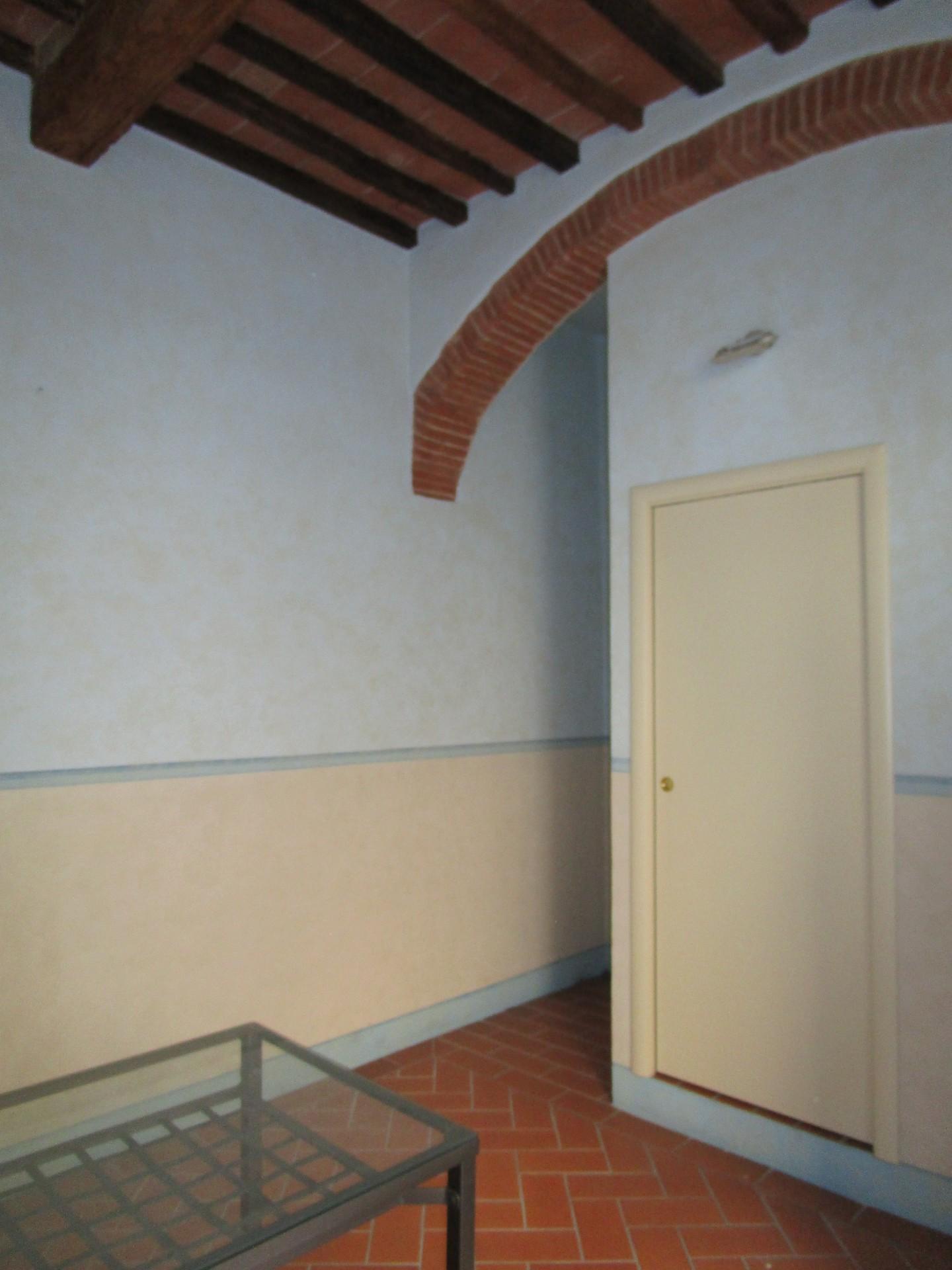 Locale commerciale in affitto a Santa Croce sull'Arno