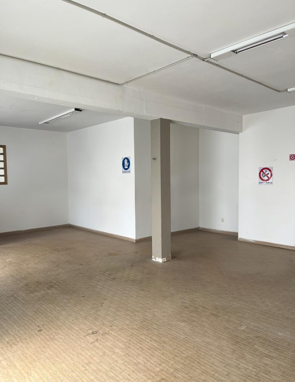 Locale commerciale in vendita a Castelfranco di Sotto