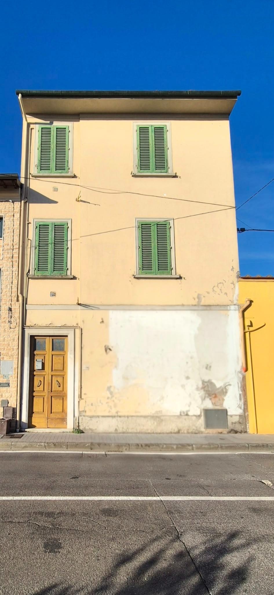 Stabile/Palazzo in vendita a Santa Croce sull'Arno