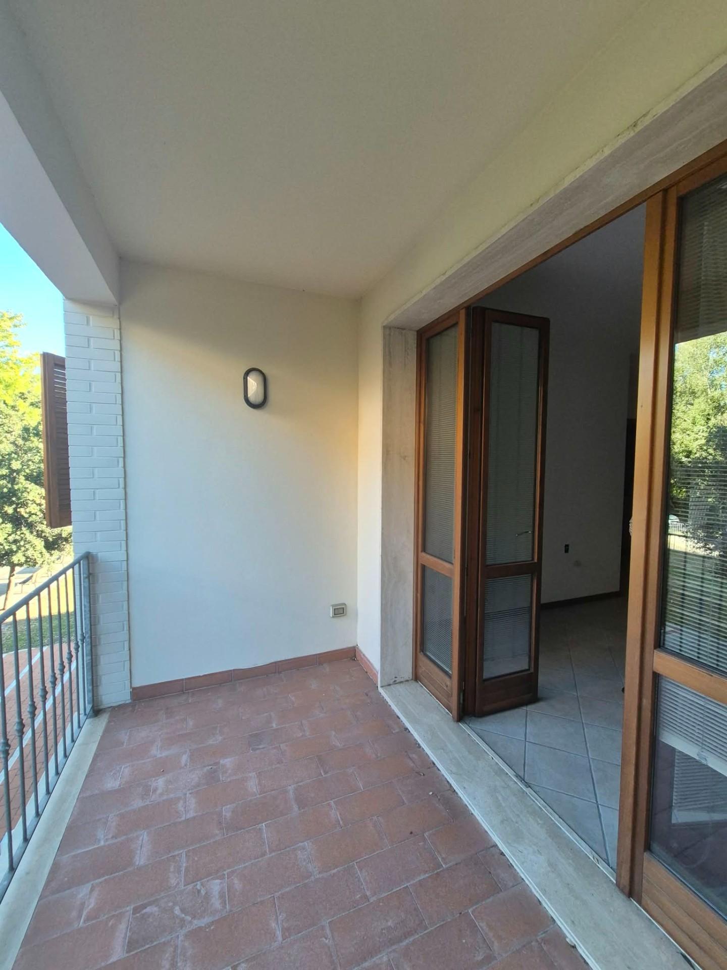 Quadrilocale con terrazzi a Santa Croce sull'Arno