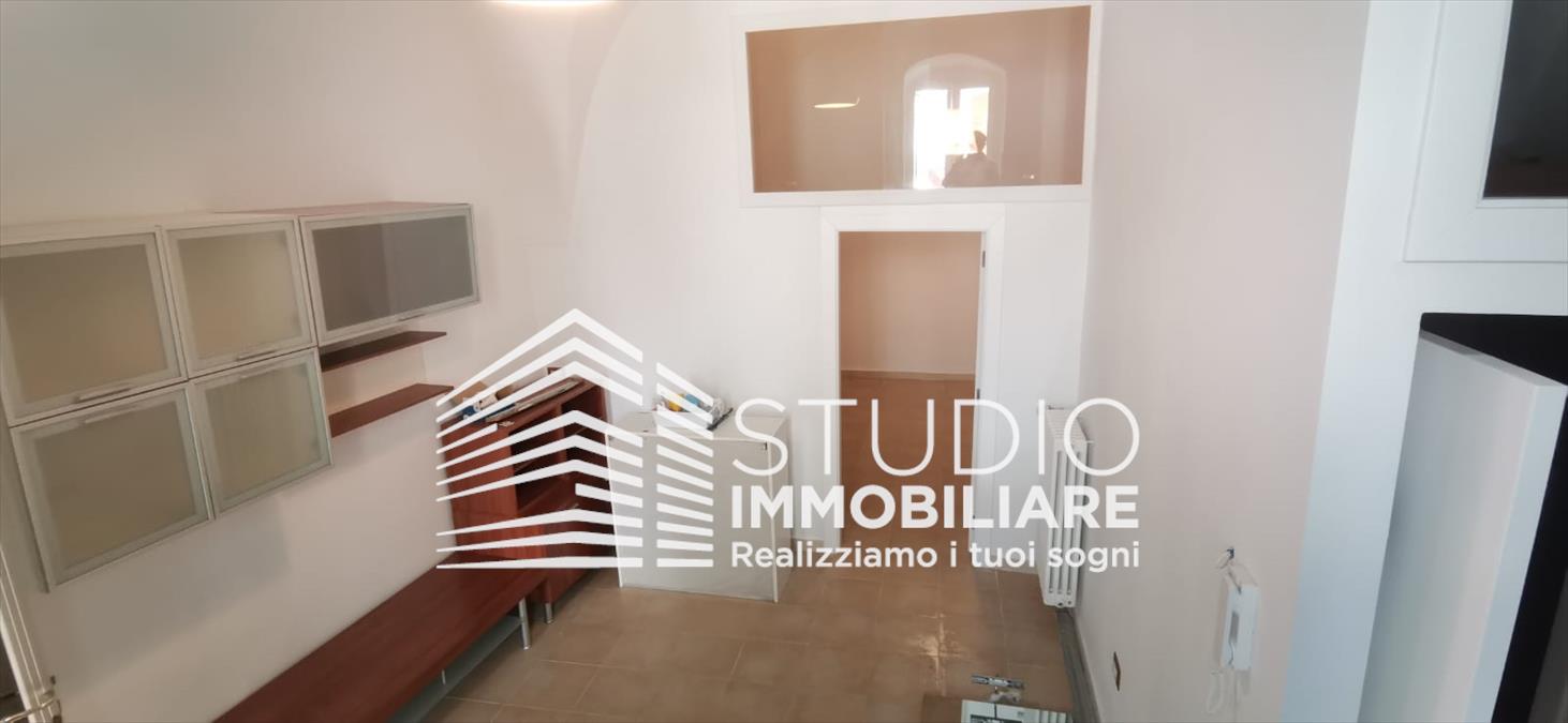 Bilocale ristrutturato, Ruvo di Puglia scuola carducci