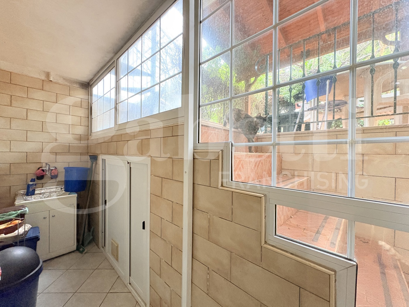 Villa con box a Noicttaro