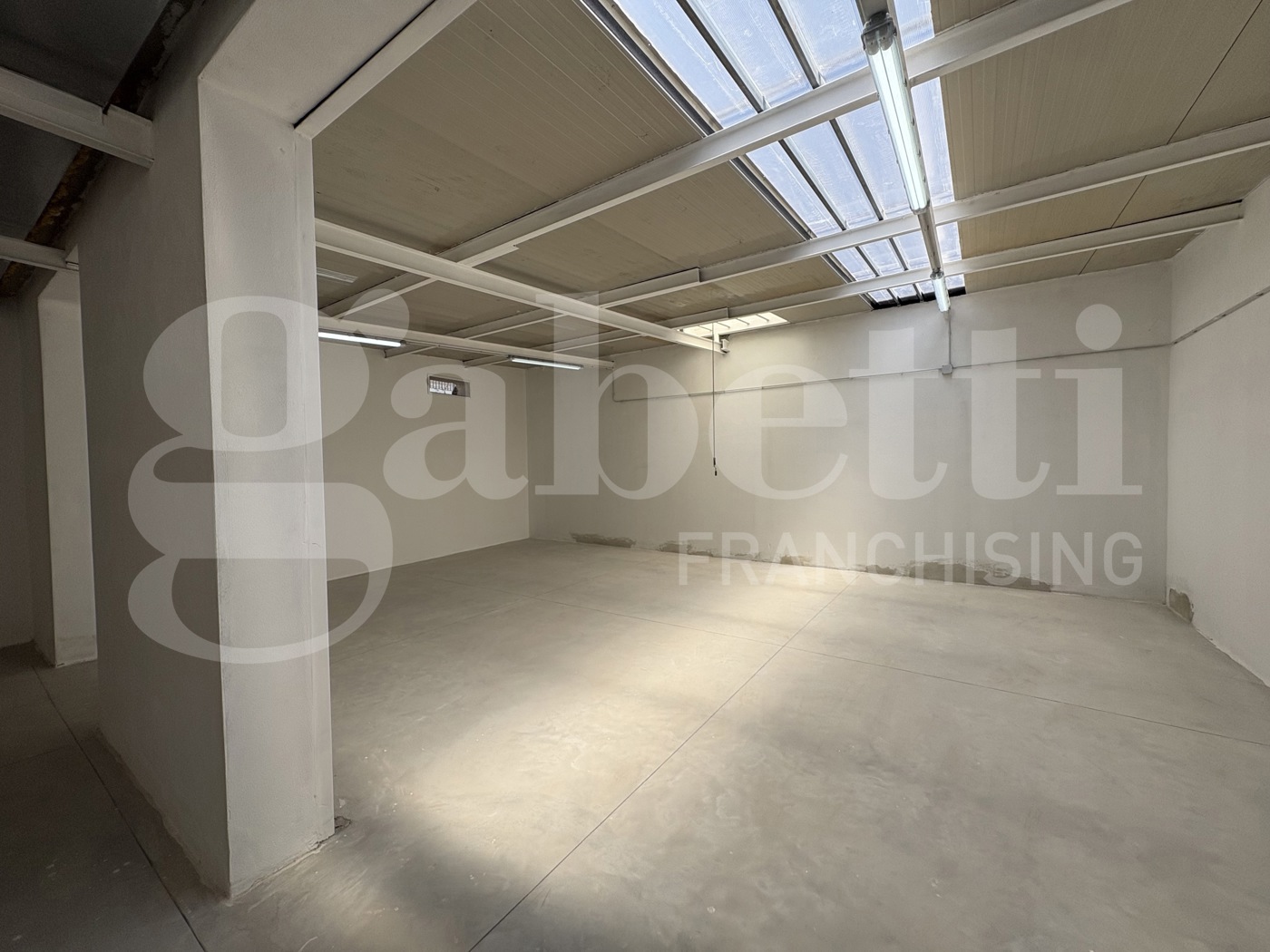 Laboratorio in affitto a Bari
