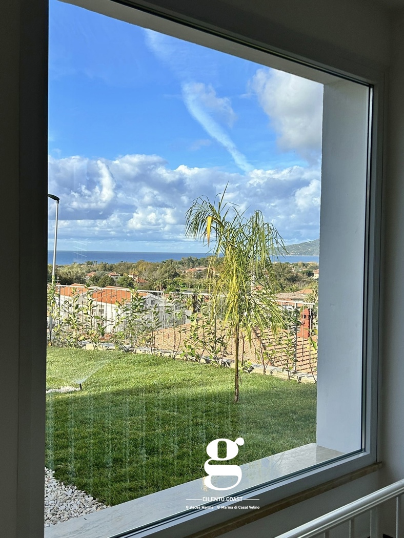 Villa con giardino a Ascea