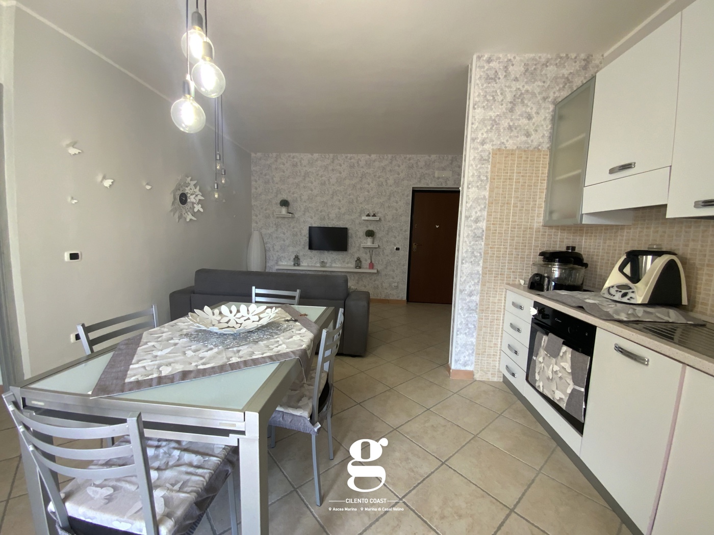 Trilocale con giardino a Casal Velino