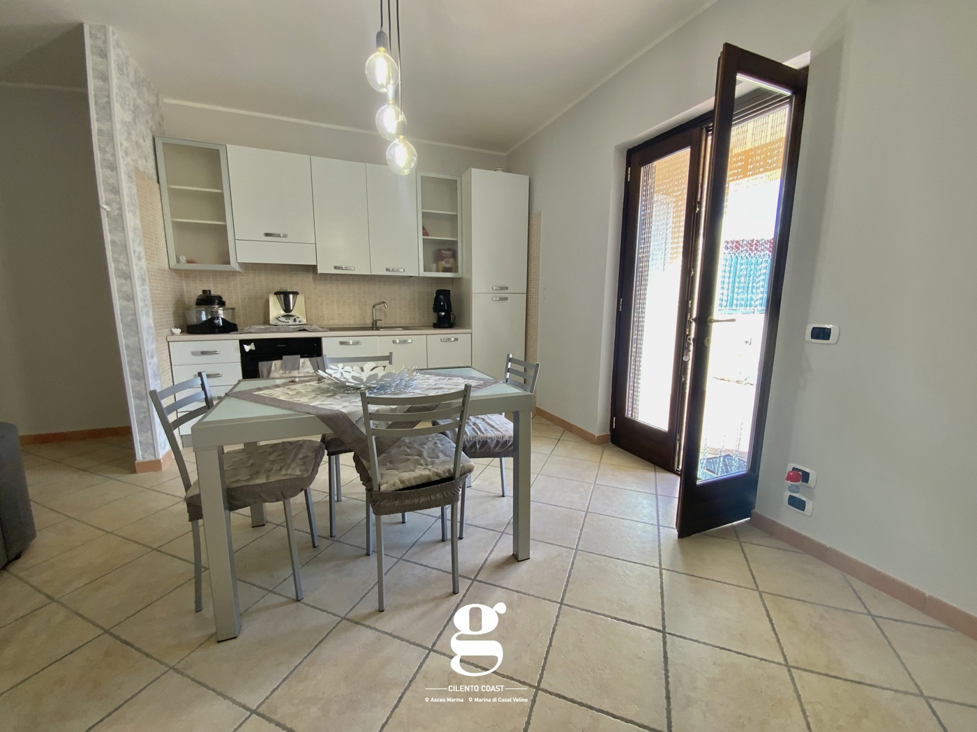 Trilocale con giardino a Casal Velino