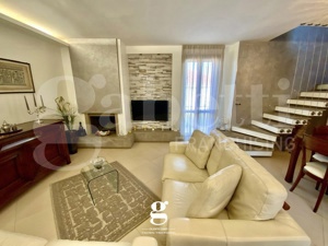 Casa indipendente ristrutturata a Ascea