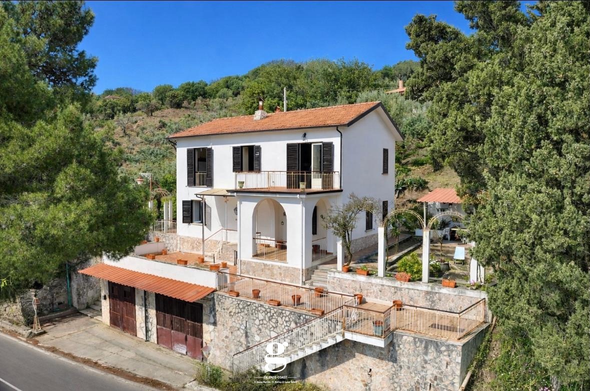 Villa vista mare a Casal Velino