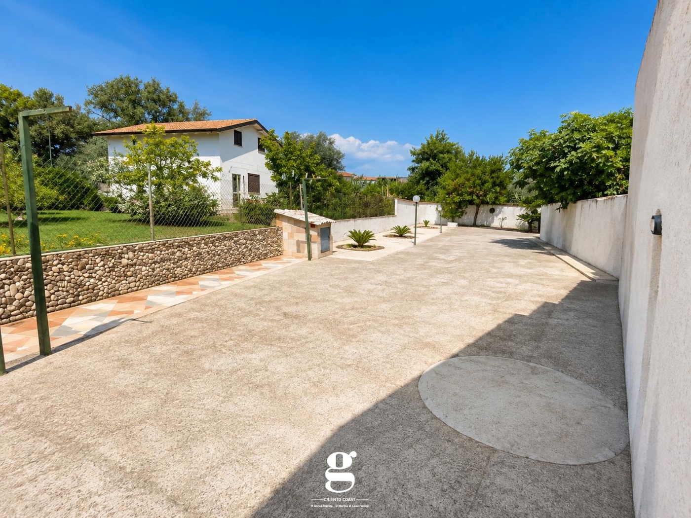 Trilocale con giardino a Ascea