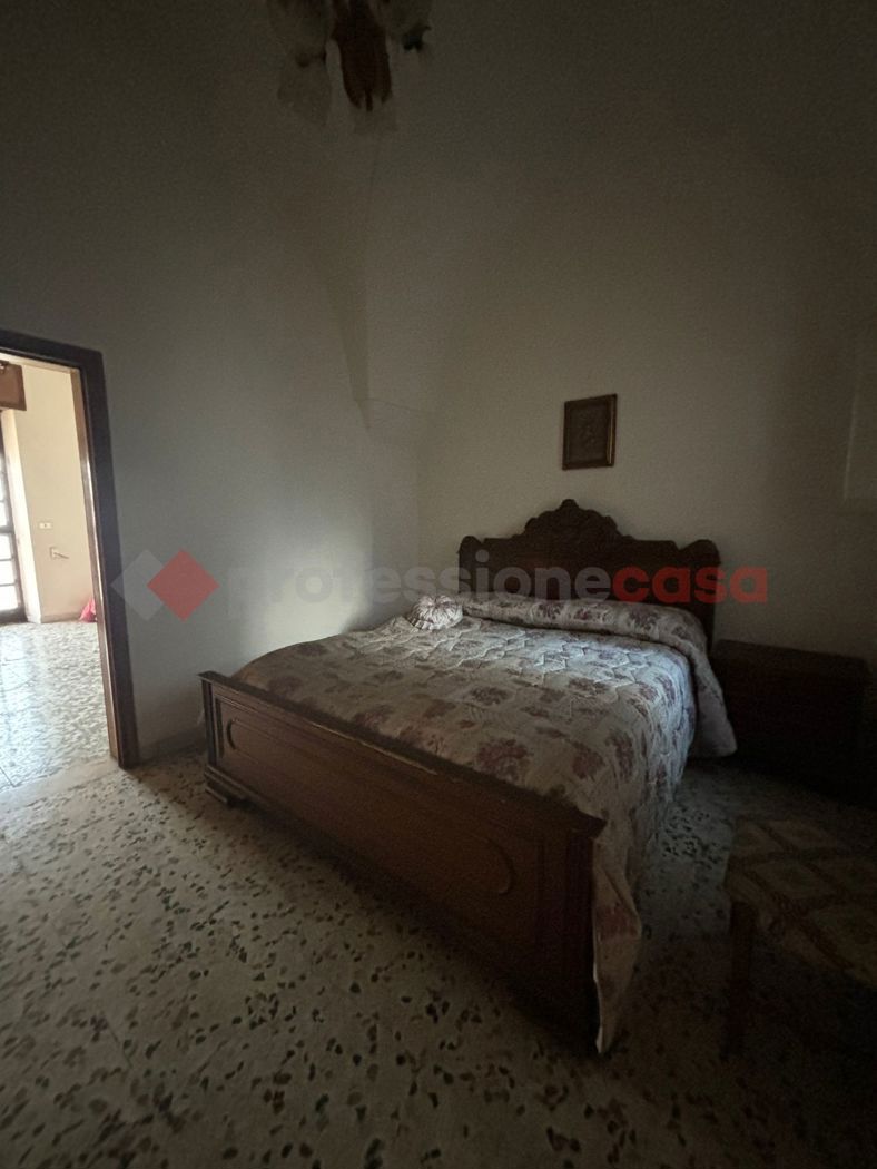 Casa indipendente da ristrutturare a Manduria