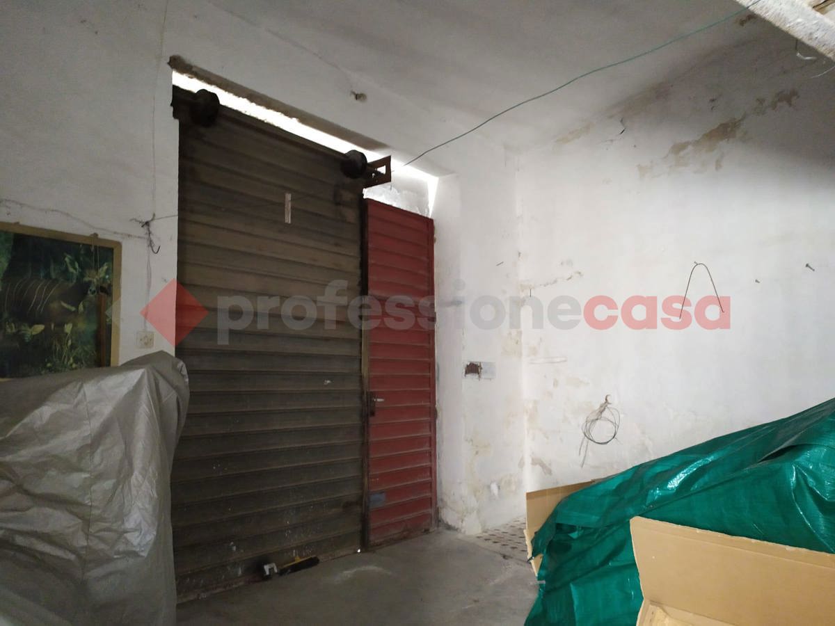 Casa indipendente con giardino a Manduria