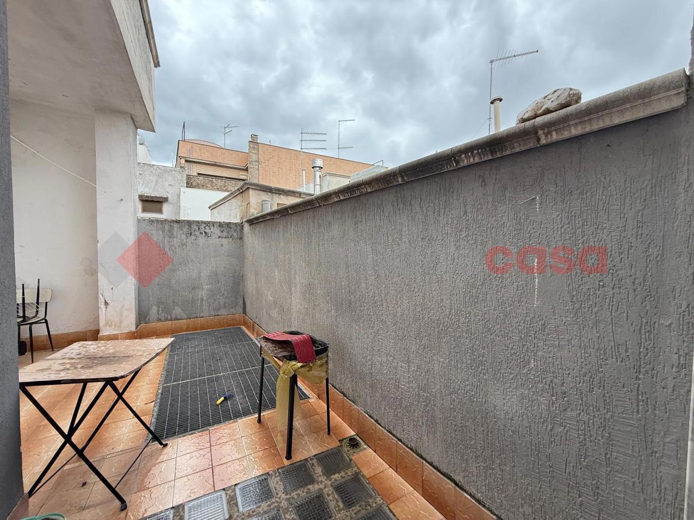 Stabile/Palazzo in vendita a Sava