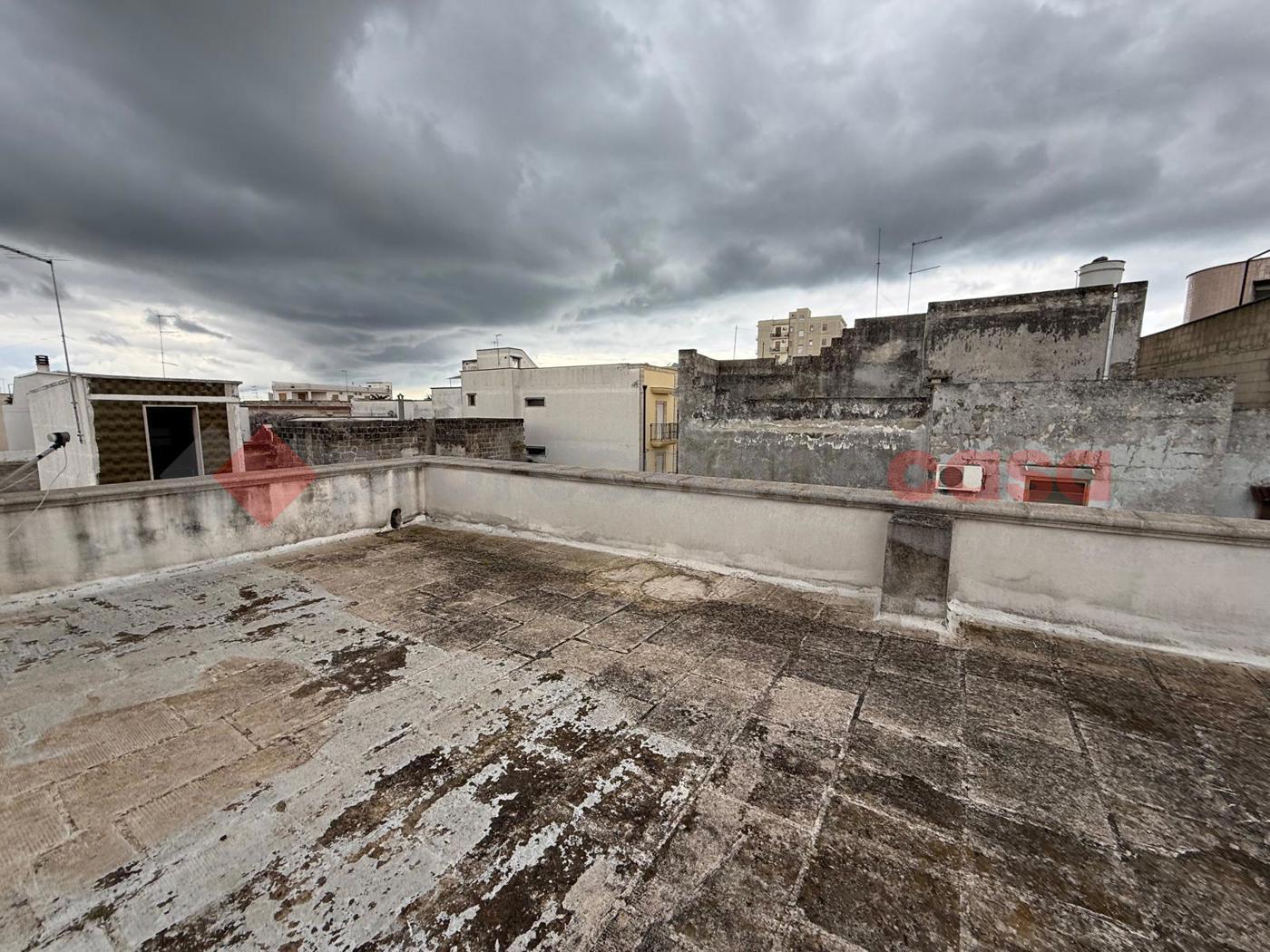 Stabile/Palazzo in vendita a Sava