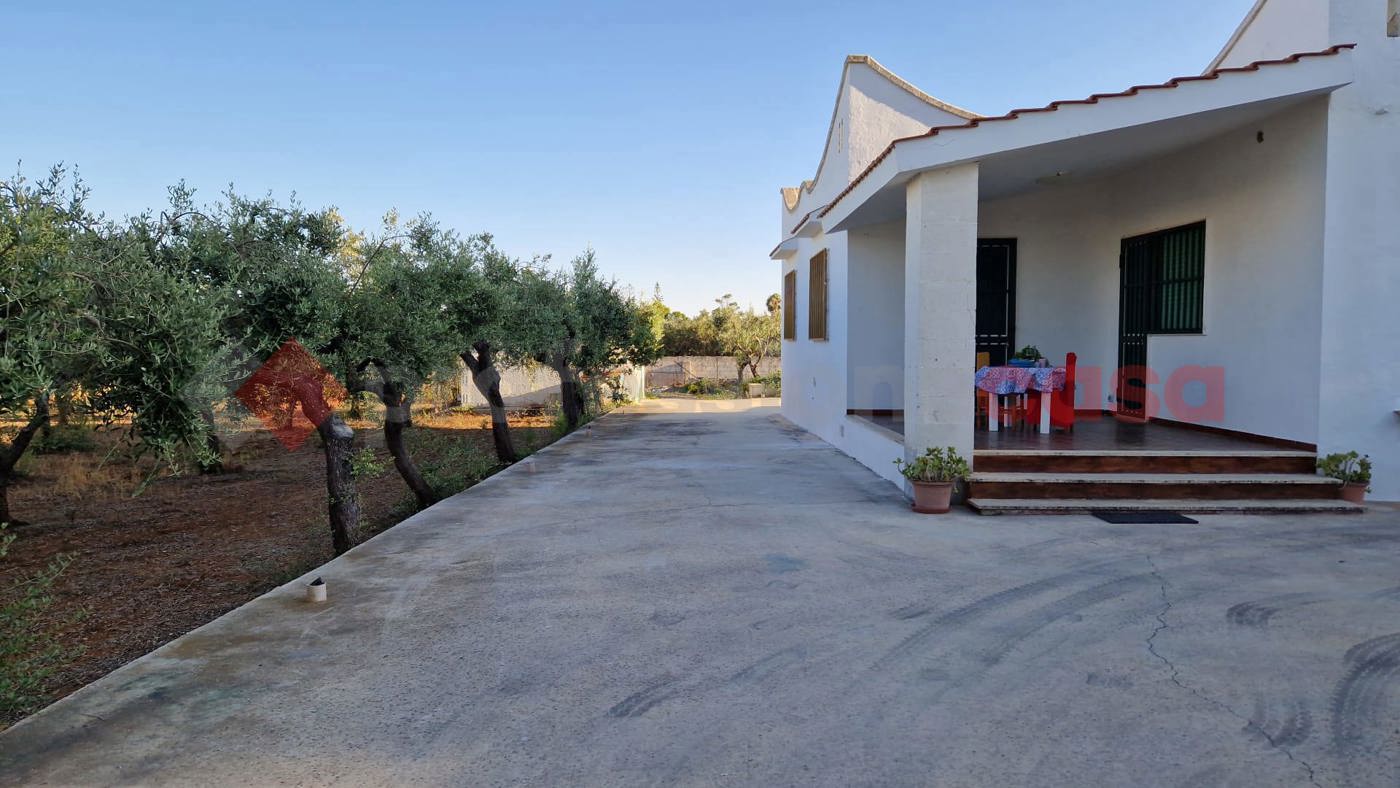Villa Bifamiliare in vendita a Manduria