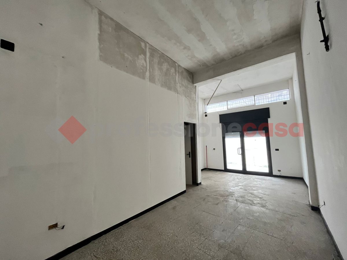 Magazzino in vendita a Manduria