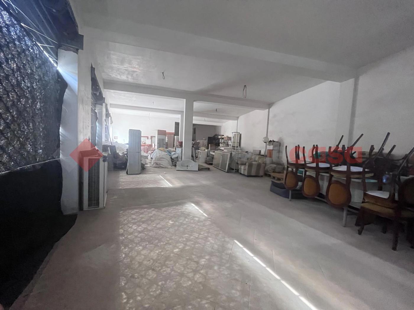 Magazzino in vendita a Manduria