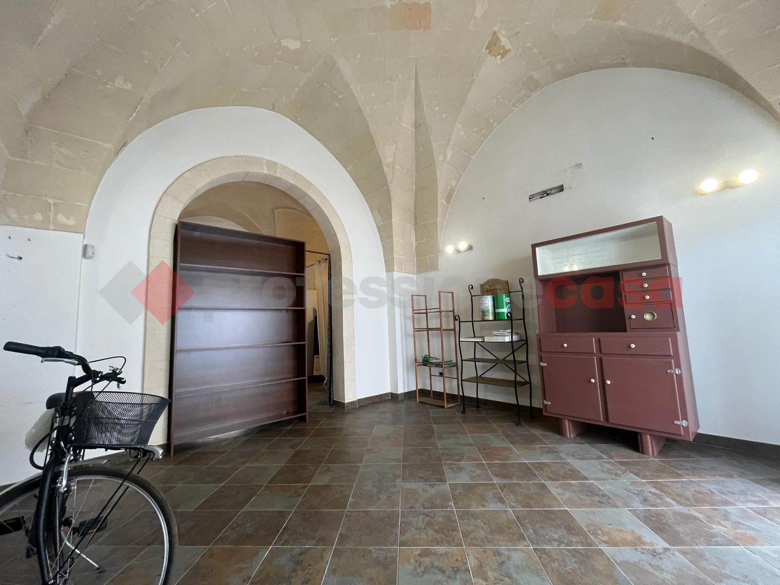 Negozio in vendita a Manduria