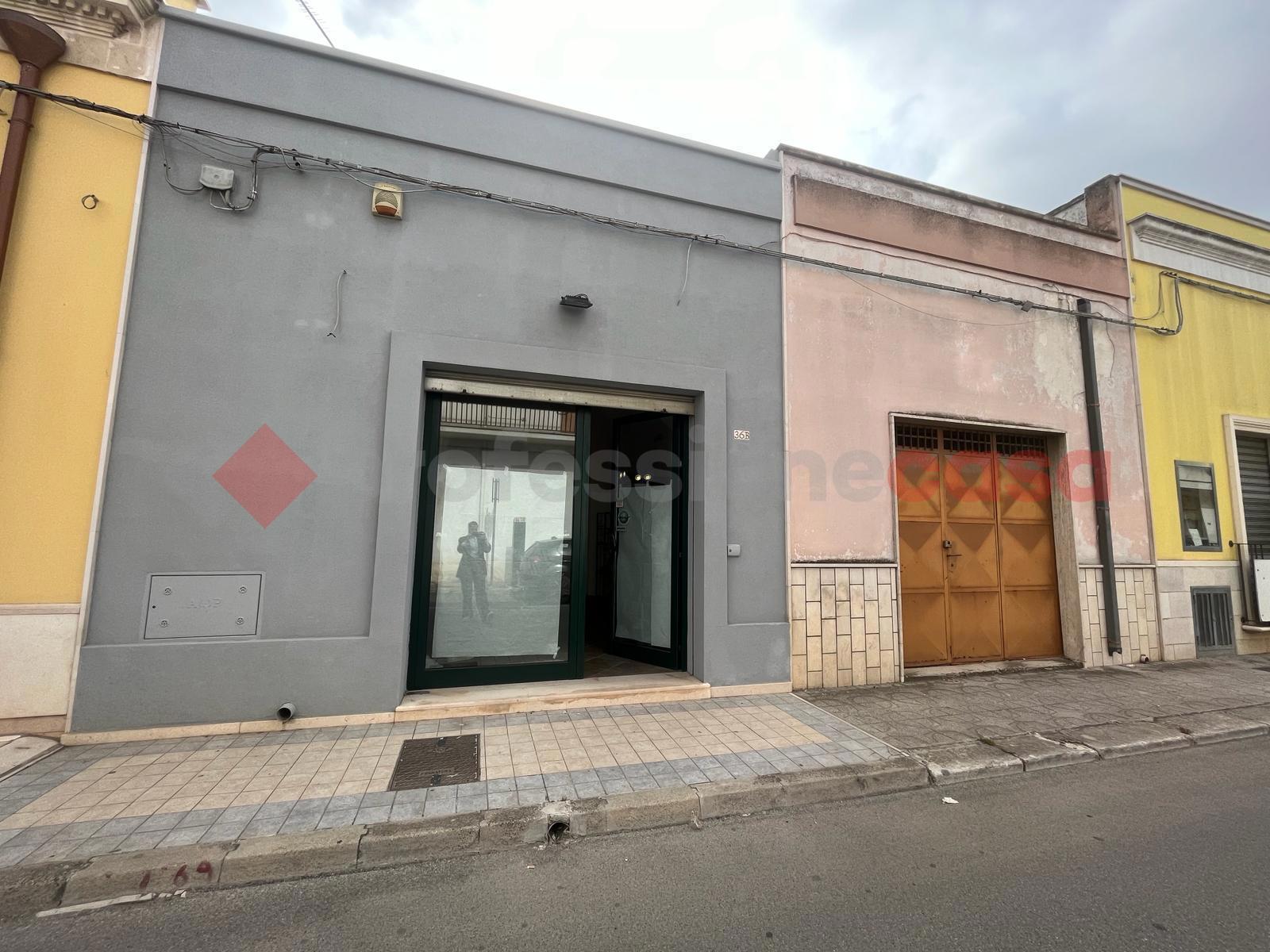 Negozio in vendita a Manduria