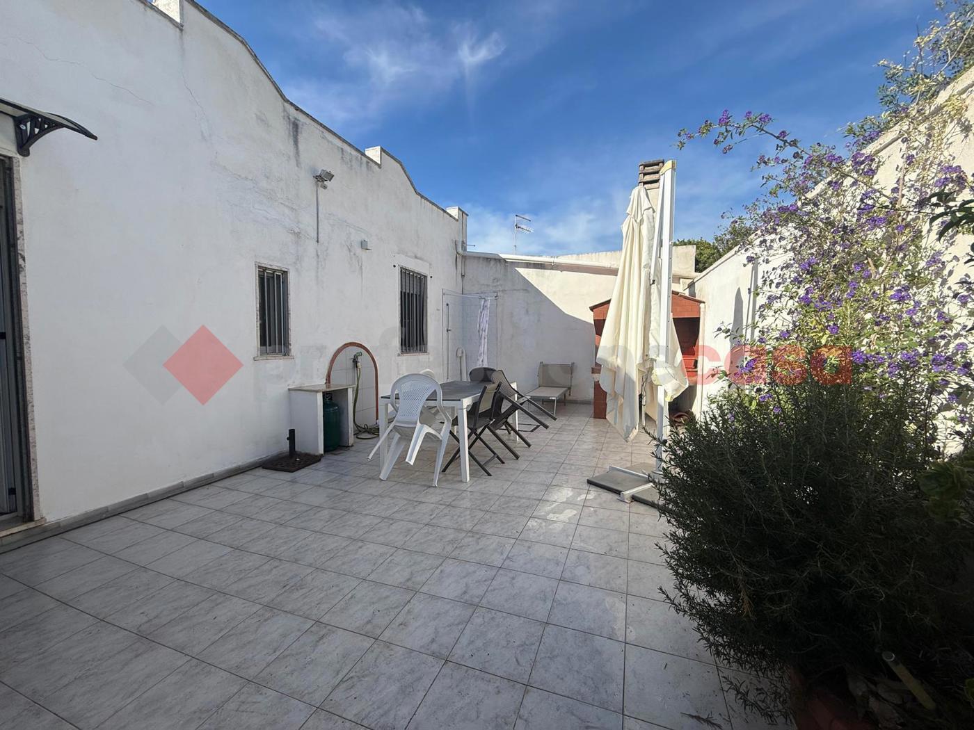 Casa indipendente con giardino a Manduria