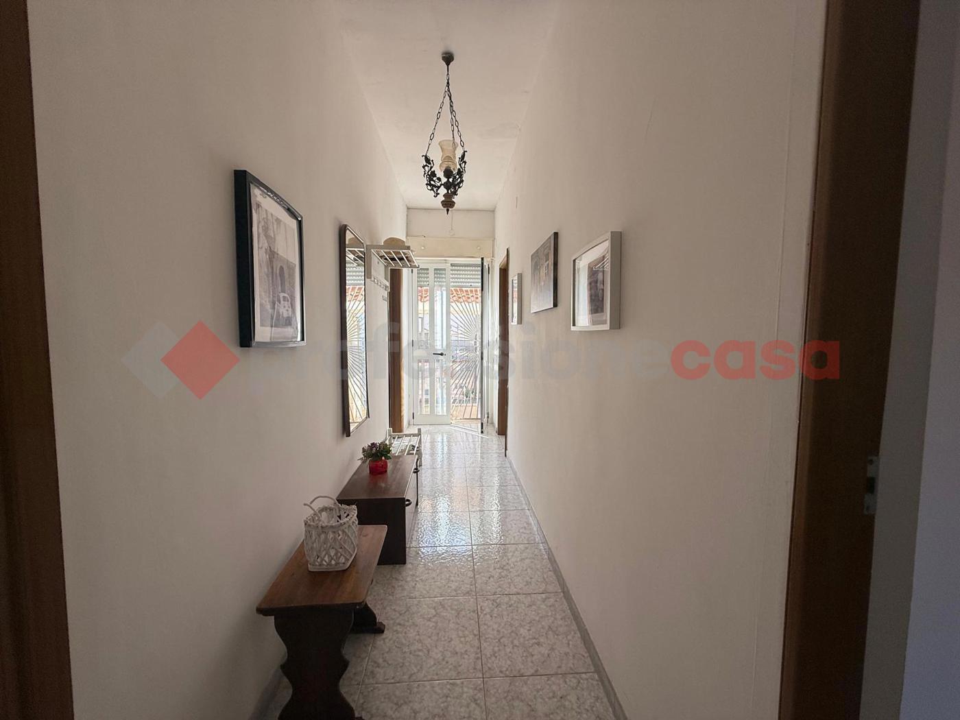 Casa indipendente con giardino a Manduria